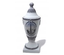 Статуэтка 瓷花瓶（杯子）带盖。皇家哥本哈根