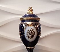 Статуэтка 独特的Bing Grondahl花瓶，装饰有...