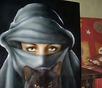 Статуэтка 东风女子喷枪画