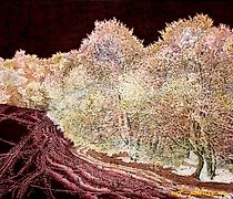 Статуэтка 棕色的丝绸热蜡染布