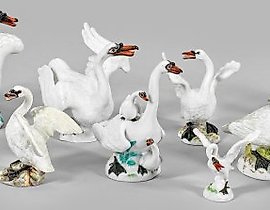 十只美茵天鹅雕塑的收藏品