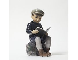 瓷制小雕像 读书男孩，Dahl-Jensen