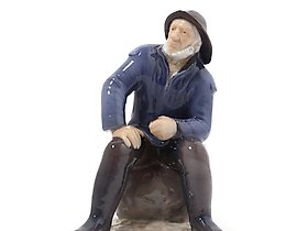 Porcelain figurine Old Fisherman Bing Grondahl