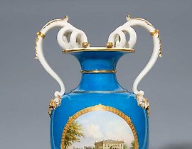 蛇形把手的观赏花瓶。KPM 柏林 1849-1870，艺术家豪斯。KPM