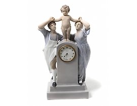 Zenith Clock. Porcelain. Royal Copenhagen, 1898-1923.
