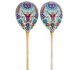 俄罗斯84纯度镀金和珐琅银勺