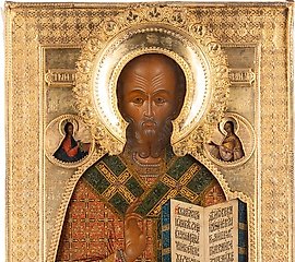 A VERY LARGE AND FINE ICON SHOWING ST. NICHOLAS OF MYRA WITH