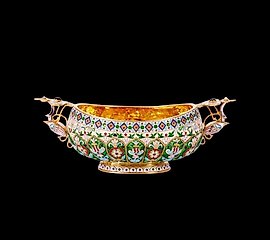 A SILVER GILT, ENAMEL AND GEM SET RUSSIAN STYLE KOVSH