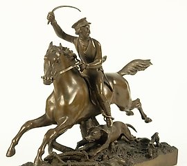 跳跃的猎人雕塑