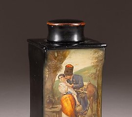 用纸浆制成并上漆的茶盒，上面有恋爱中的哥萨克人的图案。