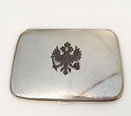 定制的银质卡片袋夹