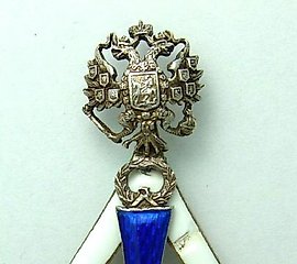 RUSSIA: ca 1900 Breast badge for a Graduate of a