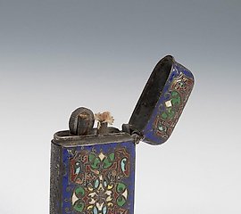 Lighter. Russia, ca. 1900. Metal, silver and cloisonné enamel...