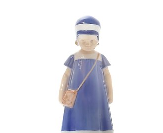 Эльза. Грустная девочка. Дания, г. Копенгаген, Bing & Grondahl