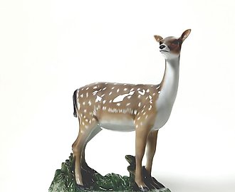 Молодая косуля. Дания, г. Копенгаген, Royal Copenhagen