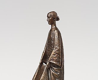 Бегущая по волнам (маленькая). 2006. Бронза. 59x17x19 см