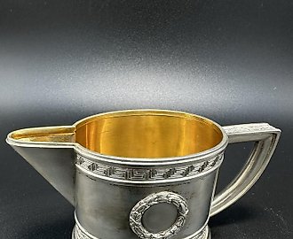 Молочник производства ювелирной мастерской К.Фаберже, Российская империя