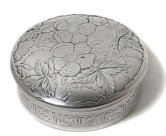 Круглая коробка или таблетница, Китай, 55 гр, 925 пр, высота 2,5см, диаметр 6 см