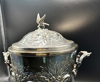 Серебряная ваза для льда (лёдница), двустенная со стеклянной термосной колбой . Арт нуво.