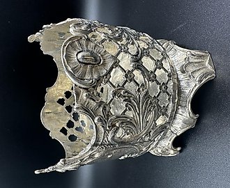 Подставка под бутылку вина из серебра