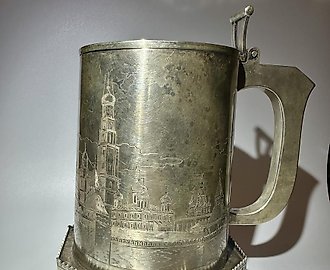 Презентационная кружка с видами Москвы, серебро, 5 артель