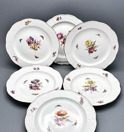 buy Dinner plates by KPM from the Kaiser Wilhelm II service, Germany, 1908.