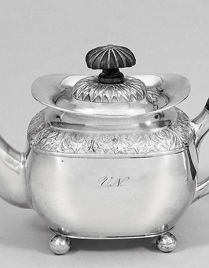 购买 稀有的毕尔德迈尔茶壶