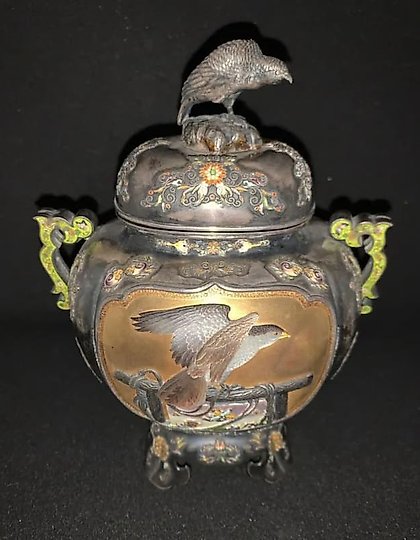 buy Japanese Koro vase (incense burner) in silver with colored enamel and gold lacquer, adorned with Shibayama.