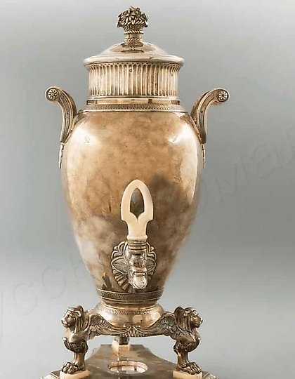 购买 安皮尔风格的水壶，Puiforcat，法国巴黎，19世纪，银制，骨嵌件