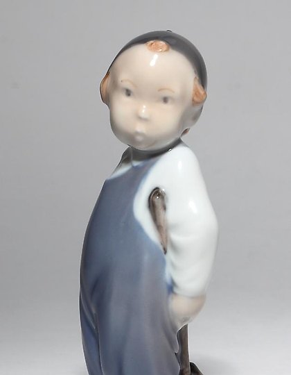 купить Малыш с щеткой. Дания, г. Копенгаген, Royal Copenhagen