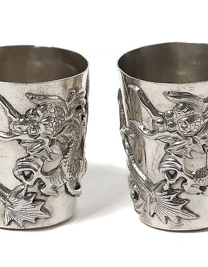 купить Серебряные стопки с драконами, 2 шт. Китай, конец 19 - начало 20 века