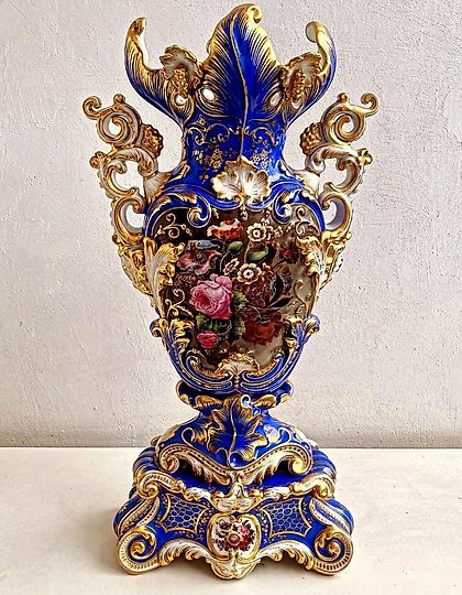 buy Amphora-shaped vase with sculptural details. Popov. 1850s-1860s.