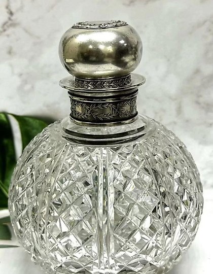 buy The translation of the text "ШТОФ. ХРУСТАЛЬ, СЕРЕБРО BOLIN" into English is: "DECANTER. CRYSTAL, SILVER BOLIN."