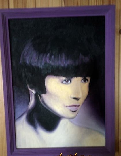 buy The translation of "Лилия Масло" into English is "Lily Oil."