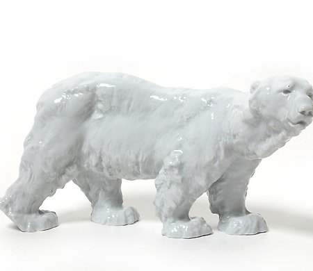 瓷制雕像 "熊"。梅森