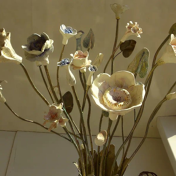 Bouquet. Fragment, 2005, English faience