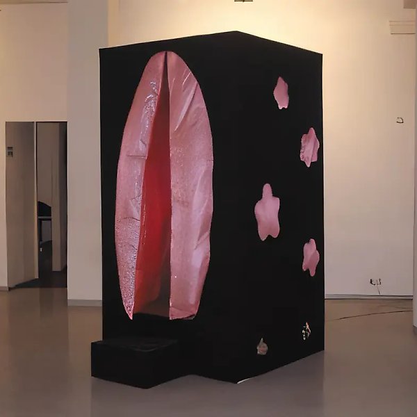 Stay with me, 2002, installation,