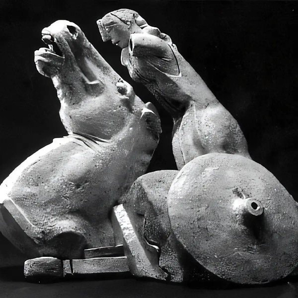 Большая колесница, 1980, мрамор, 52х65х36 Cобственность автора