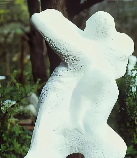 雕塑家（波津肖像），1989年，大理石，三块，120×50×40 作者自藏