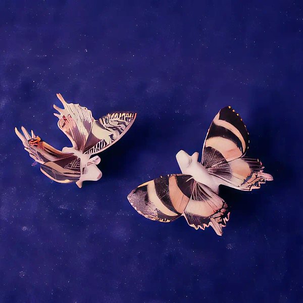 Свинка с крыльями: Урания Мадагоскарская, Altidis Orotes, 1994, фарфор, 6,5х8х8, 4х8х12 Собственность автора