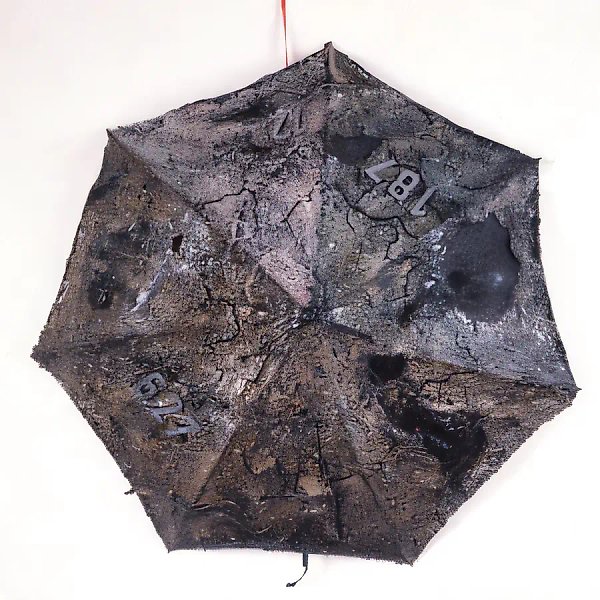 Voting on Questions, 1993, Umbrella, mixed media, 84x84x30 E.Goi’s collection, Moscow