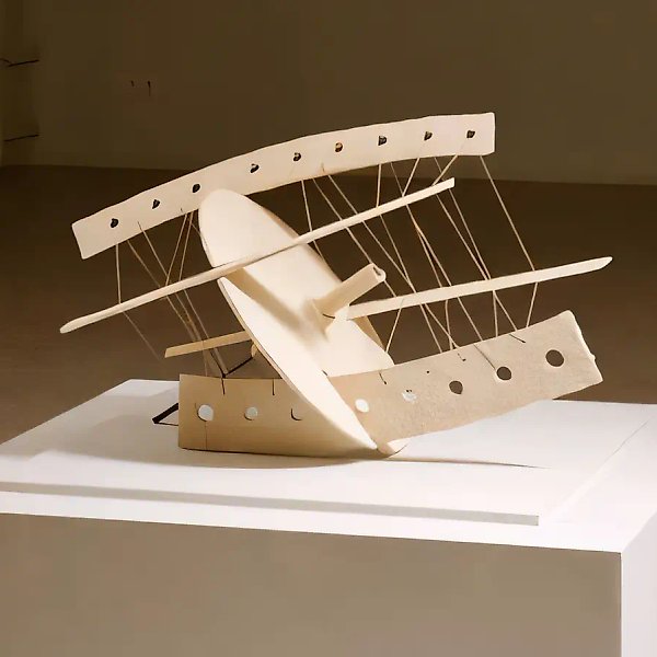 Бочка, 1996, керамика, железо, вощёная нить, 115x70x70 см