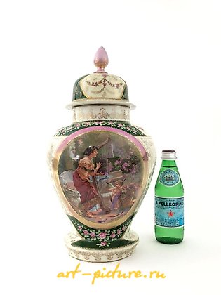 维也纳皇家瓷器, 维也纳皇家金镀花瓶