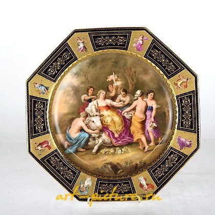 维也纳皇家瓷器, 圆形皇家维也纳盘