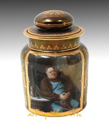 Royal Vienna Porcelain, ROYAL VIENNA "LORELEY" PORTRAIT VASE