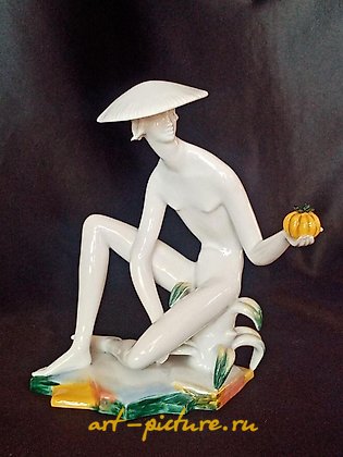 Royal Vienna Porcelain, ROYAL VIENNA - Art Deco Female Porcelian Nude Figure
