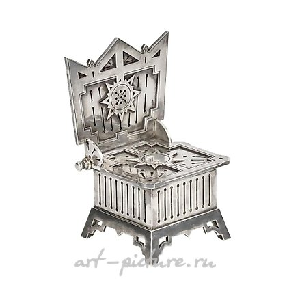 Русское серебро, Массивная серебряная солонка-трон с клеймами