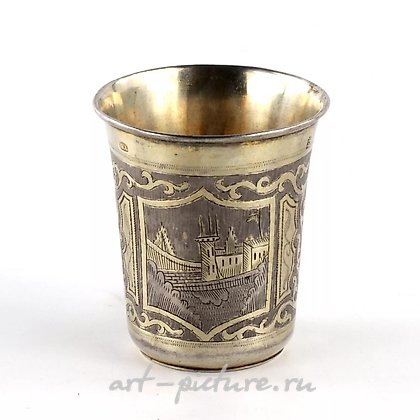 Русское серебро, Серебряная русская водочная чашка с видами города.