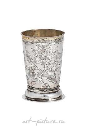 Русское серебро, Серебряный стакан русского происхождения