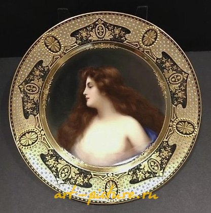 Royal Vienna Porcelain, JEWELED ROYAL VIENNA PORTRAIT PLATE